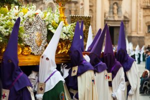 Feierliche Osterprozession auf Mallorca 