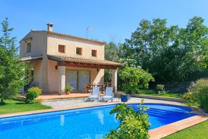 Finca Cirer (f610) Finca Cirer (f610)